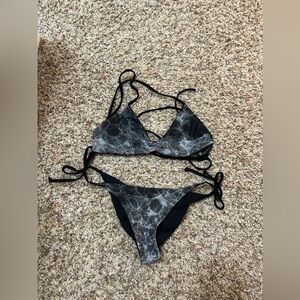 Pelagic Bikini Size Medium Grey & Black never worn